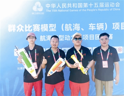 接下来, tr, 教练员
