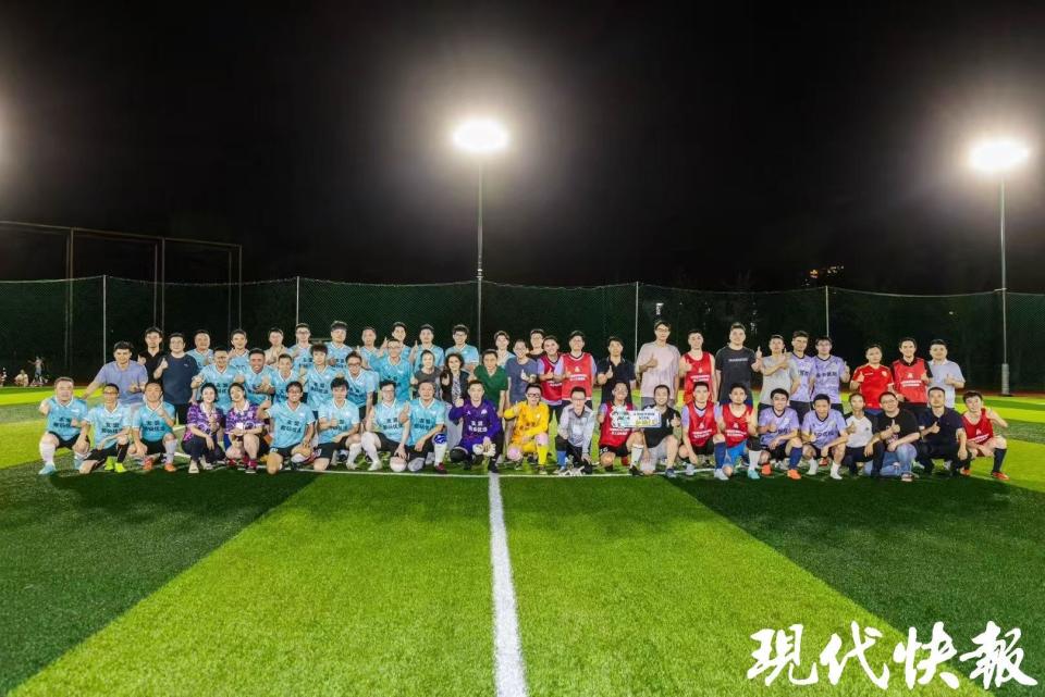 事组织者, 供图