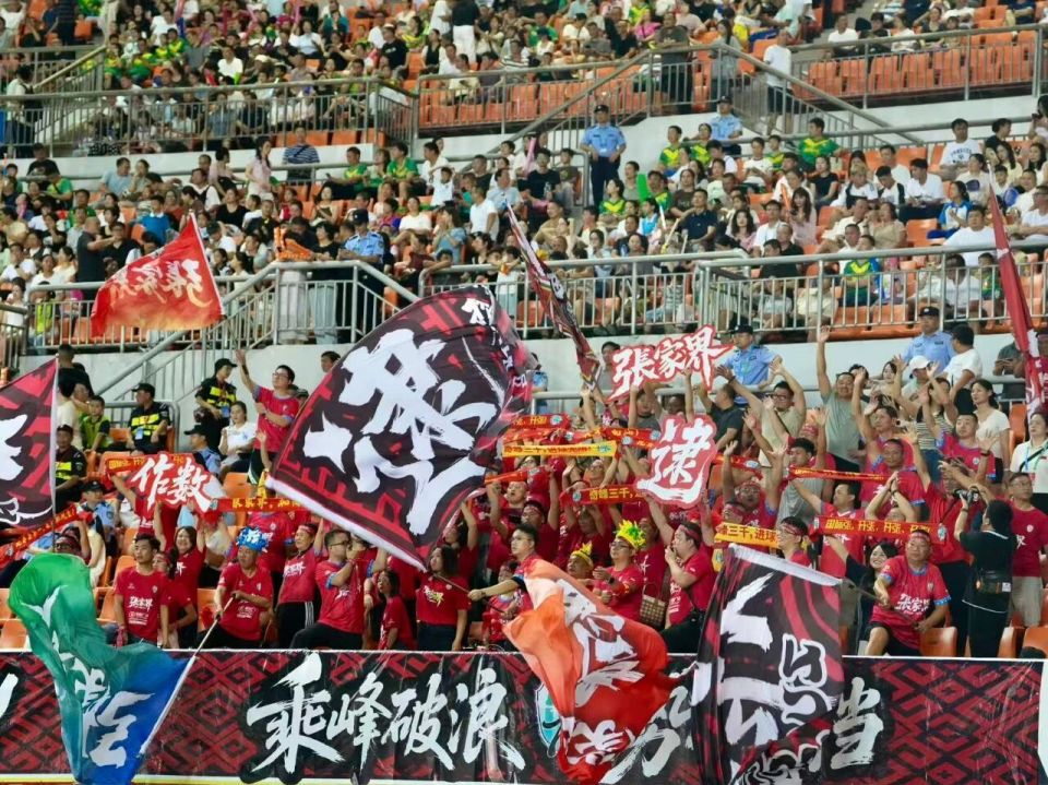 战已然到来, 眼神中满是, com 战已然到来, 眼神中满是, com