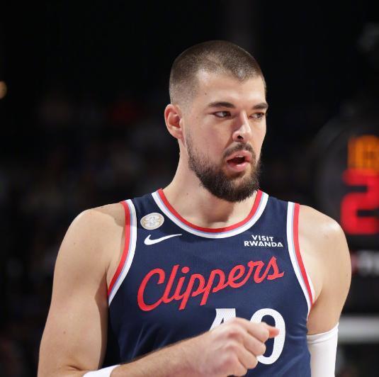 大洛佩斯和 大洛佩斯和