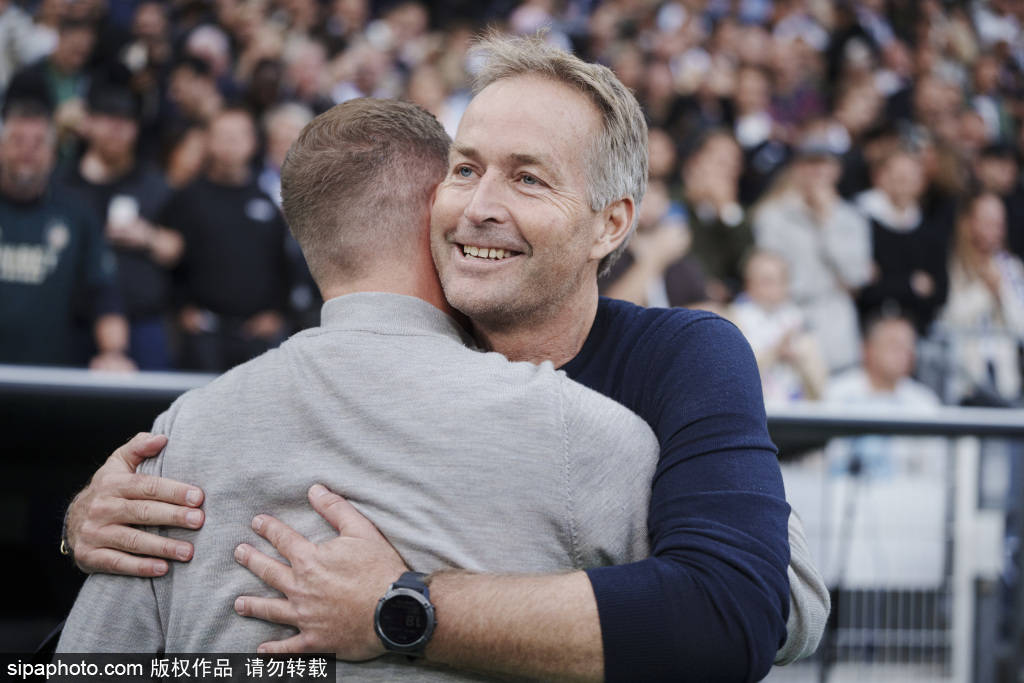 情感的碰撞 情感的碰撞